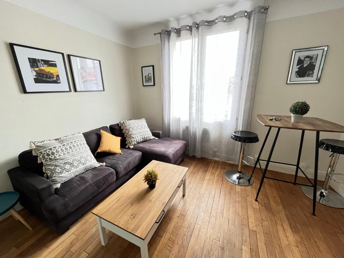 Le Vicomte Lägenhet Melun Exteriör bild